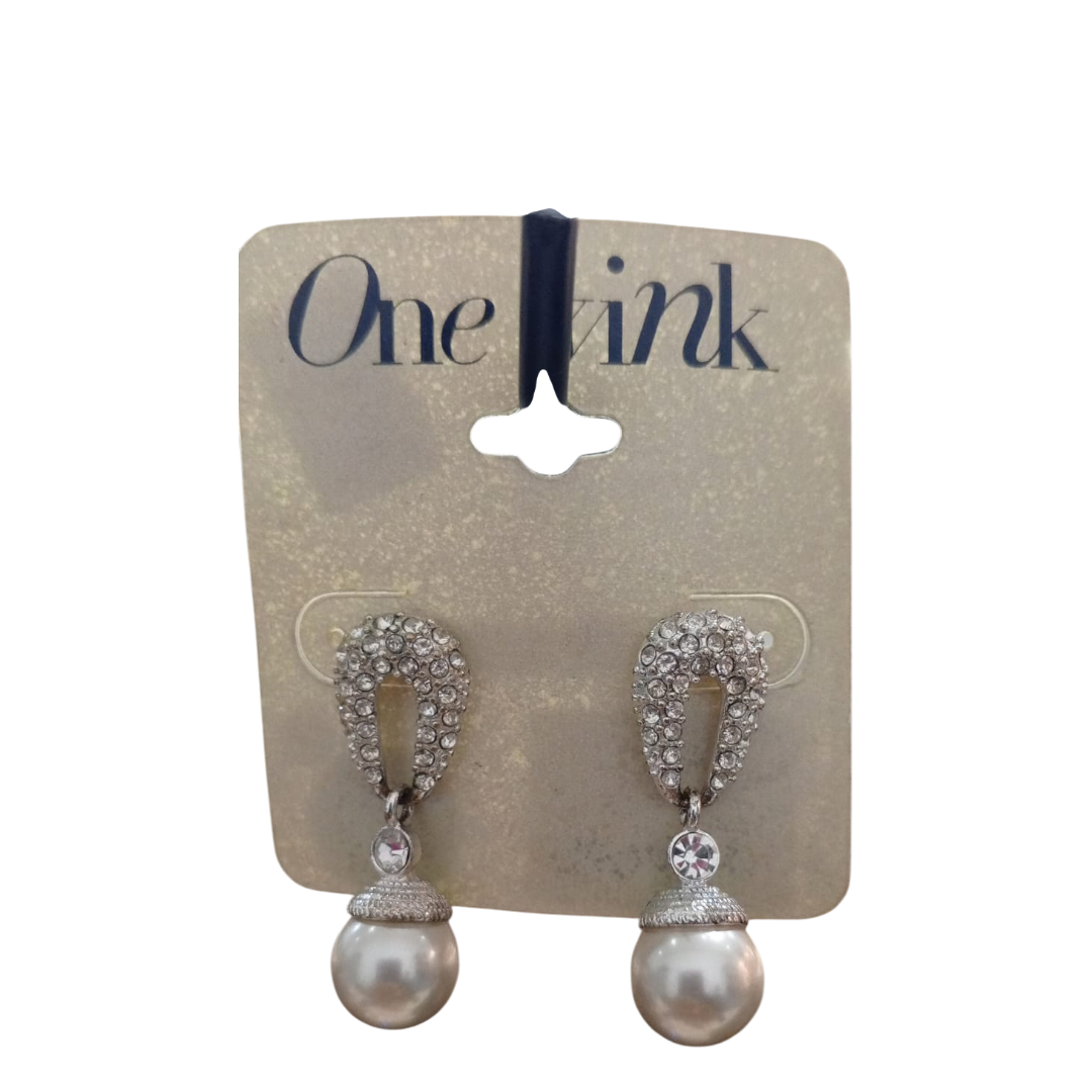 Silver pearl loops Earrings
