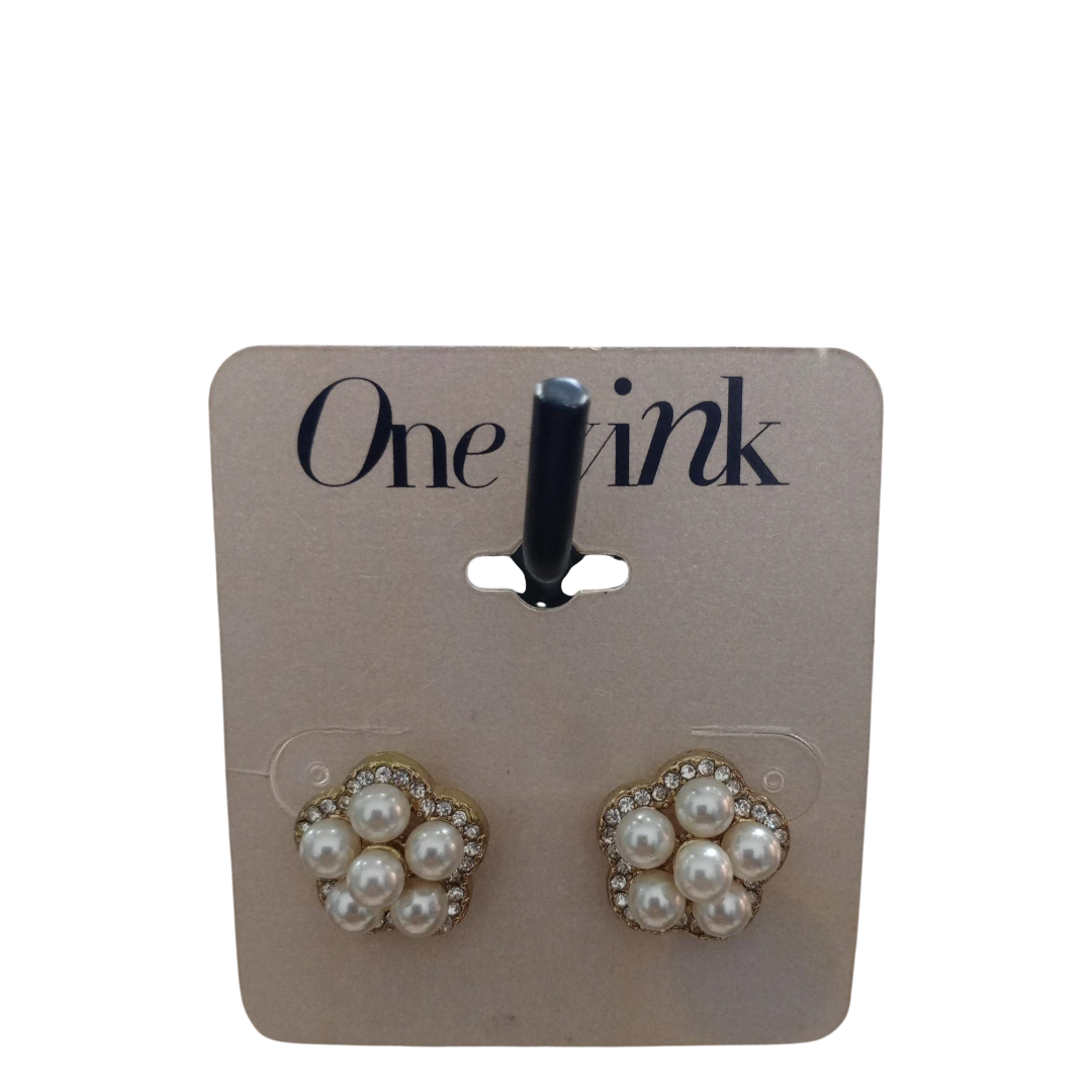 Multiple pearls on a stud Earrings