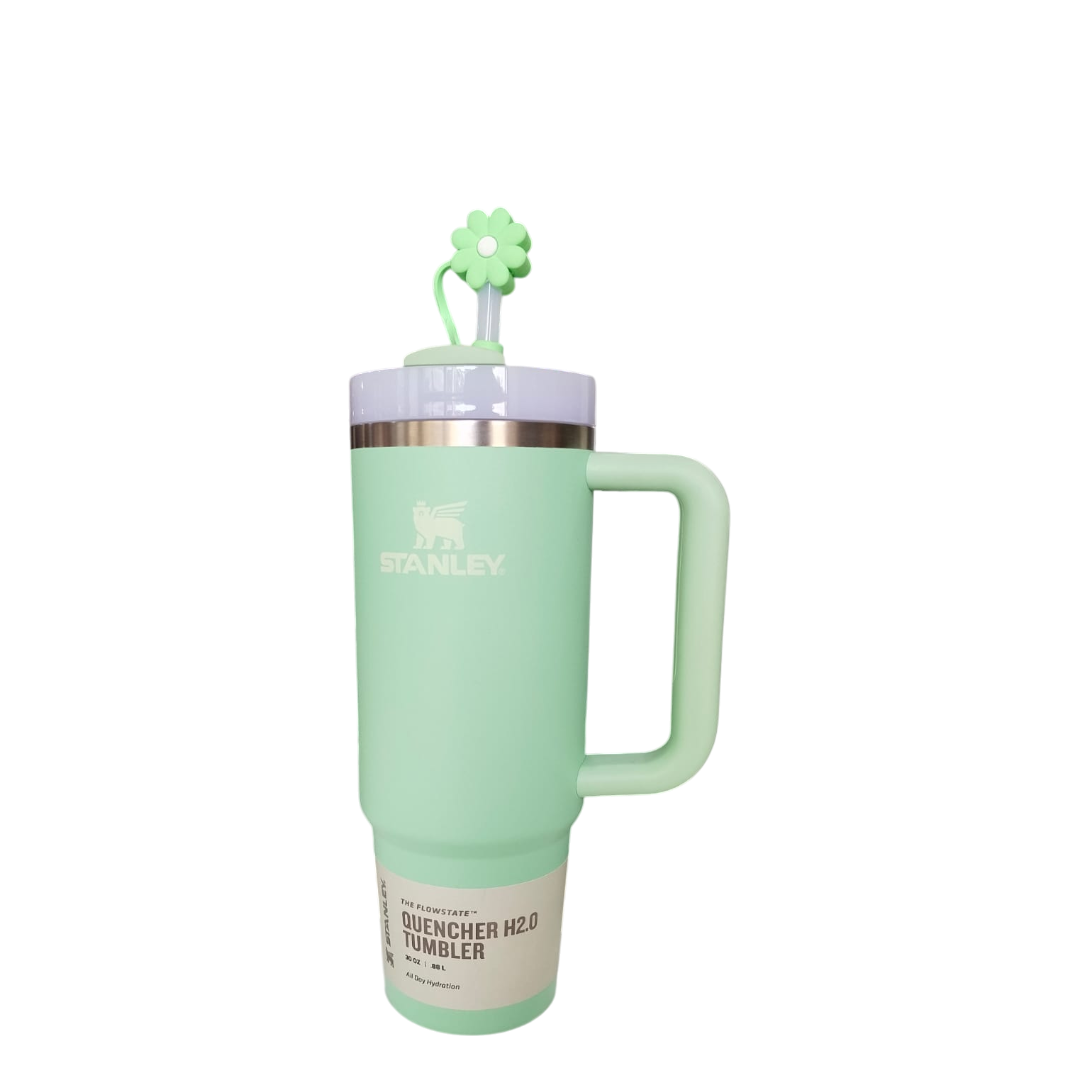 Stanley cups with straw toppers color Green - 30 OZ