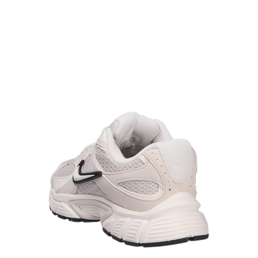 Nike Sneakers- Grey- 1063- Size 6Y