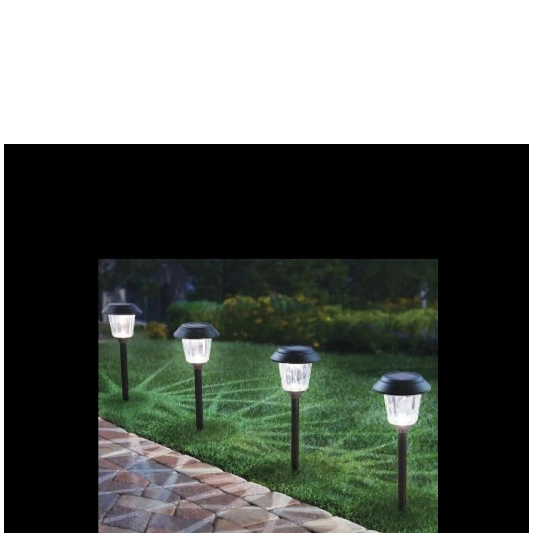 Member's Mark LED Solar Pathway Lights - 4 Pack
