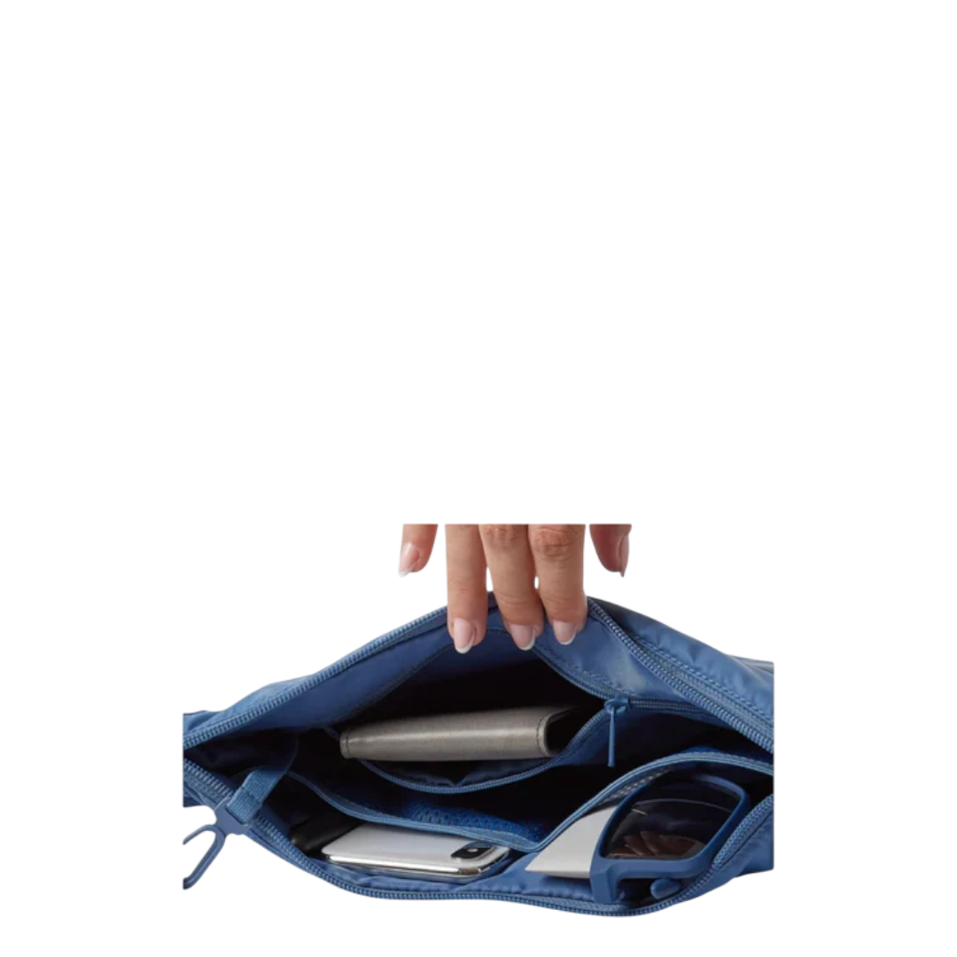 32 Degree Cool Crossbody Bag