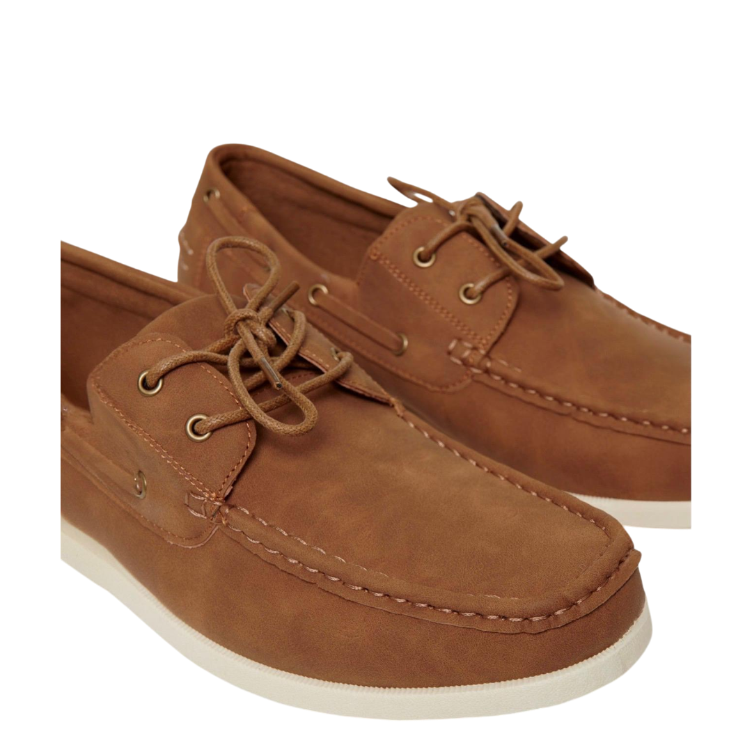 Threadbare Men's Boat Shoes Colour Tan
Size 8 (42)